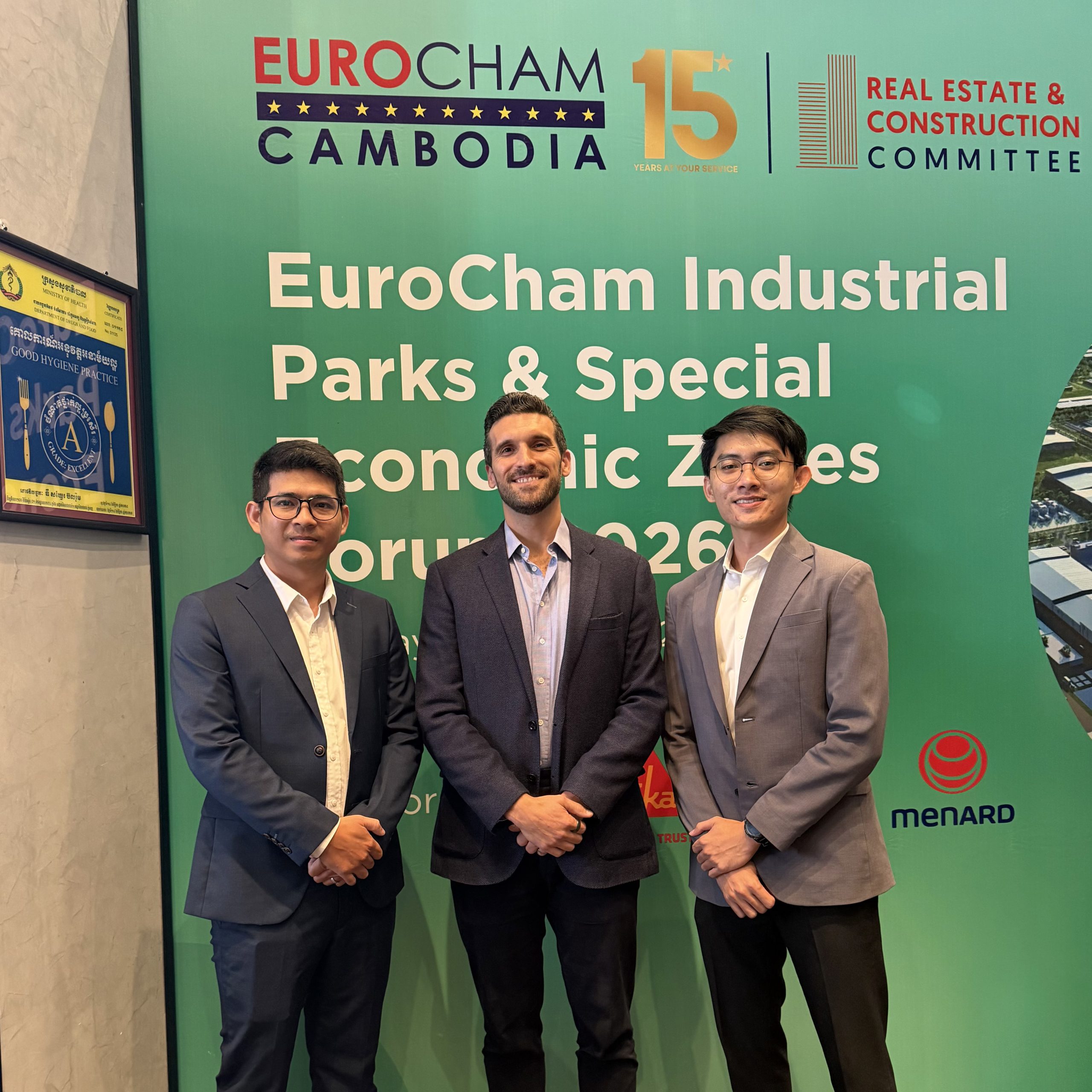 vy-tola-alessandro-bisagni-sopharith-vuthy-eurocham-forum-2026-bee.jpg Vy Tola, Alessandro Bisagni and Sopharith Vuthy at EuroCham Industrial Parks and SEZs Forum 2026 banner, Phnom Penh